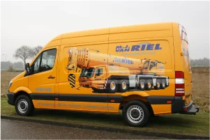 Bedrijfswagenbelettering-mj-van-riel-mercedes