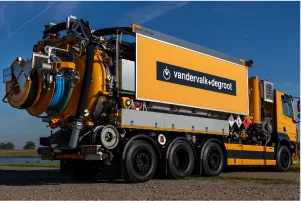 Vandervalk+degroot-daf-cf-hogedrukwagen